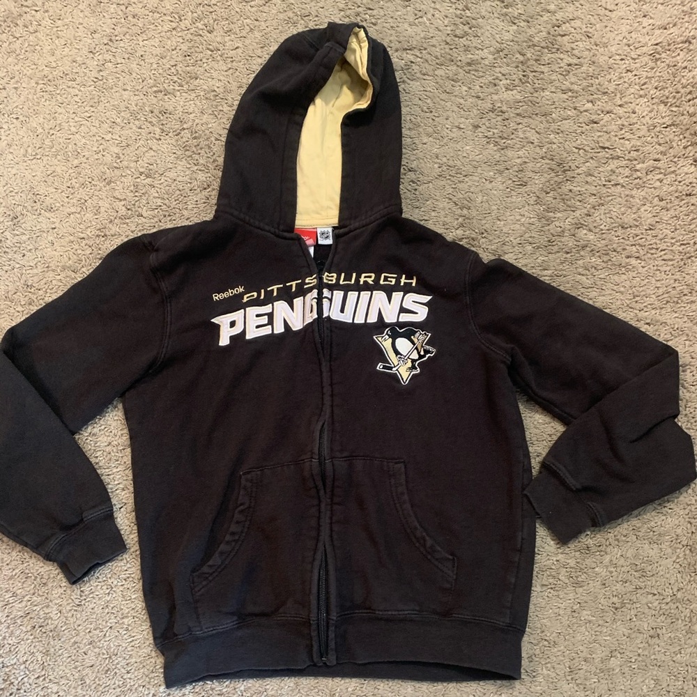 Boy’s Reebok Pittsburgh Penguins Zipper Hoodie Large 14/16